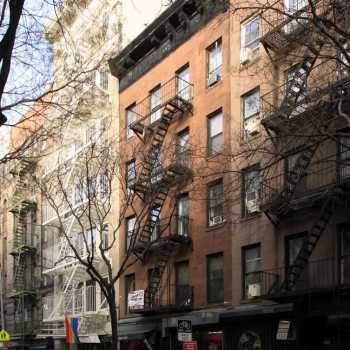 113 Christopher St New York NY  10014