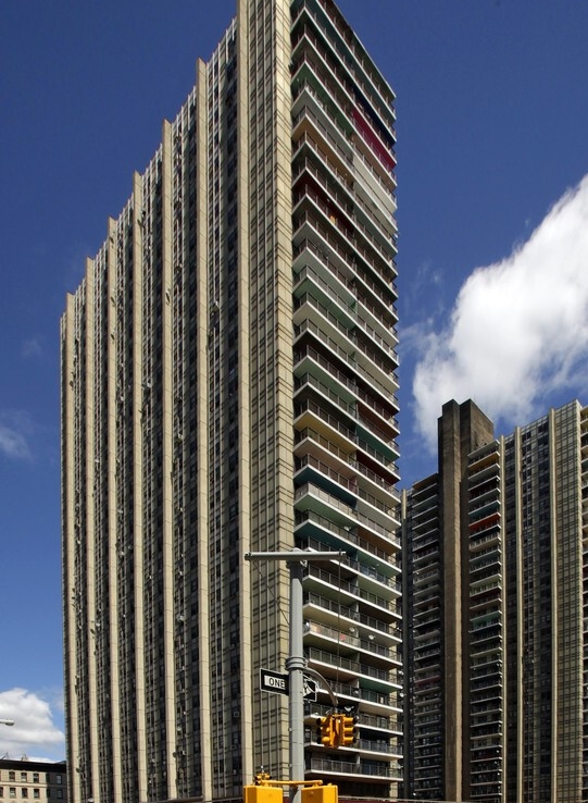 1365 Saint Nicholas Ave New York NY 10033