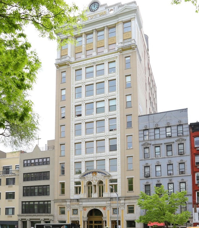 173-175 E Broadway New York NY 10002