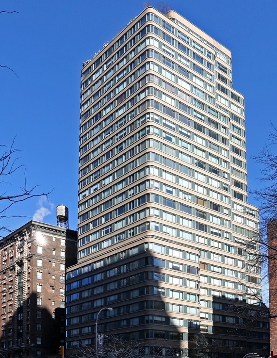 2000 Broadway New York NY 10023