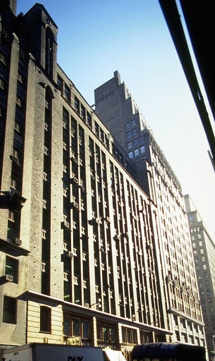 213 W 35th St New York NY 10001