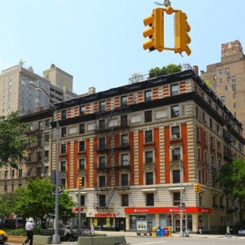 2271 Broadway New York NY  10024