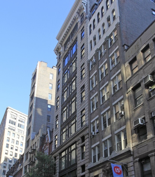 25 E 21st St New York NY 10010