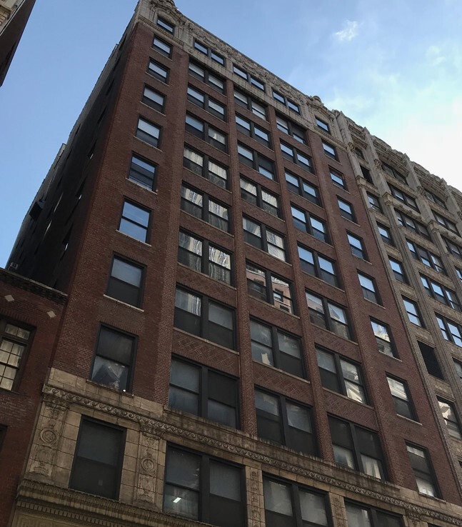 35 W 35th St New York NY 10001