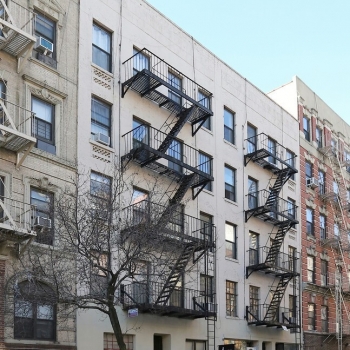 380 E 10th St New York NY  10009