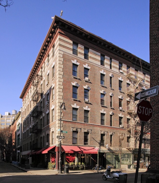 33 Bedford St New York NY 10014