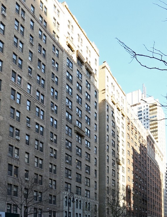 41 W 72nd St New York NY 10023