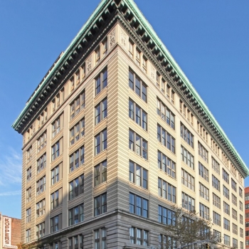 421 Hudson St New York NY  10014