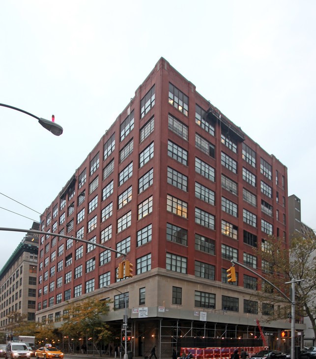 435 Hudson St New York NY 10014