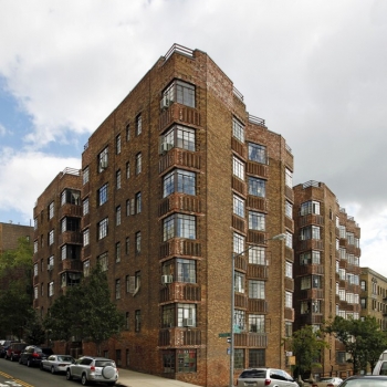 135 W 225th St Bronx NY  10463